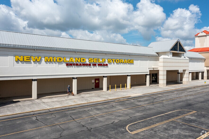 126-256 S Calderwood St, Alcoa, TN for lease - Building Photo - Image 3 of 15