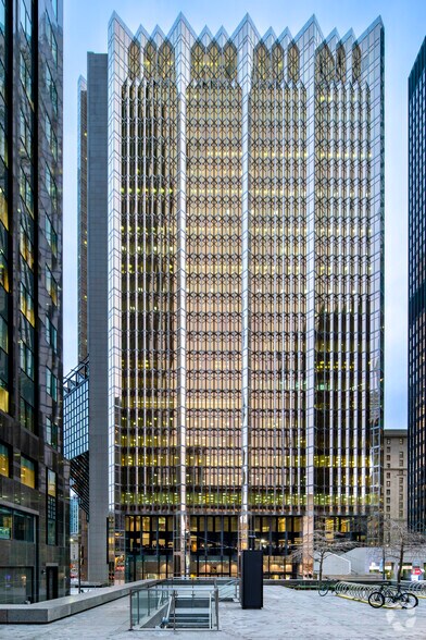 200 Bay St, Toronto, ON à louer - Photo du bâtiment - Image 3 de 13