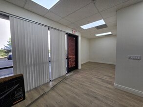 920-968 W Palomares Ave, La Verne, CA for lease Interior Photo- Image 1 of 15
