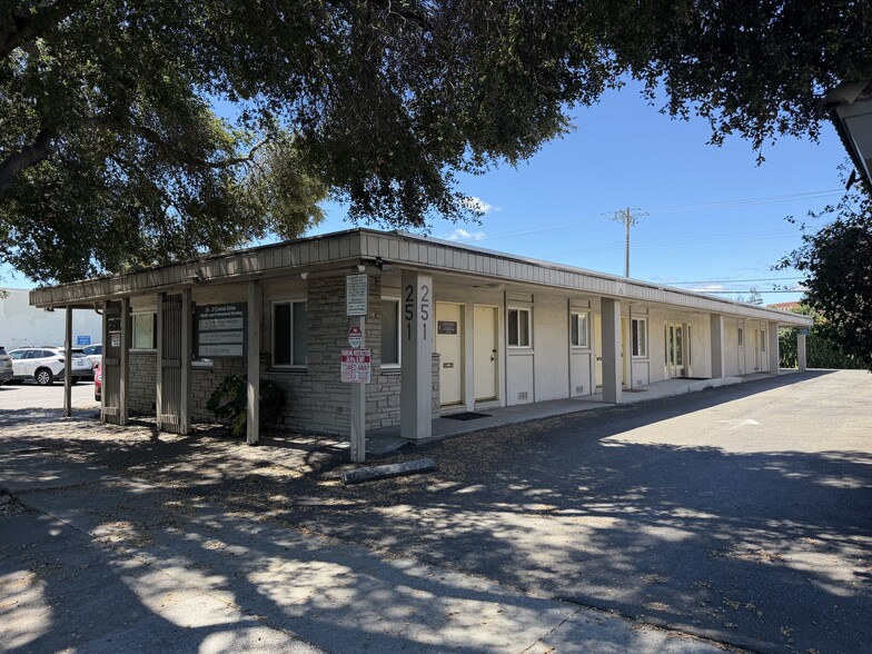 251 O'Connor Dr, San Jose, CA à vendre - Photo du bâtiment - Image 2 de 4