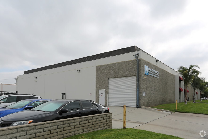 12833 Monarch Ave, Garden Grove, CA for lease - Building Photo - Image 2 of 5