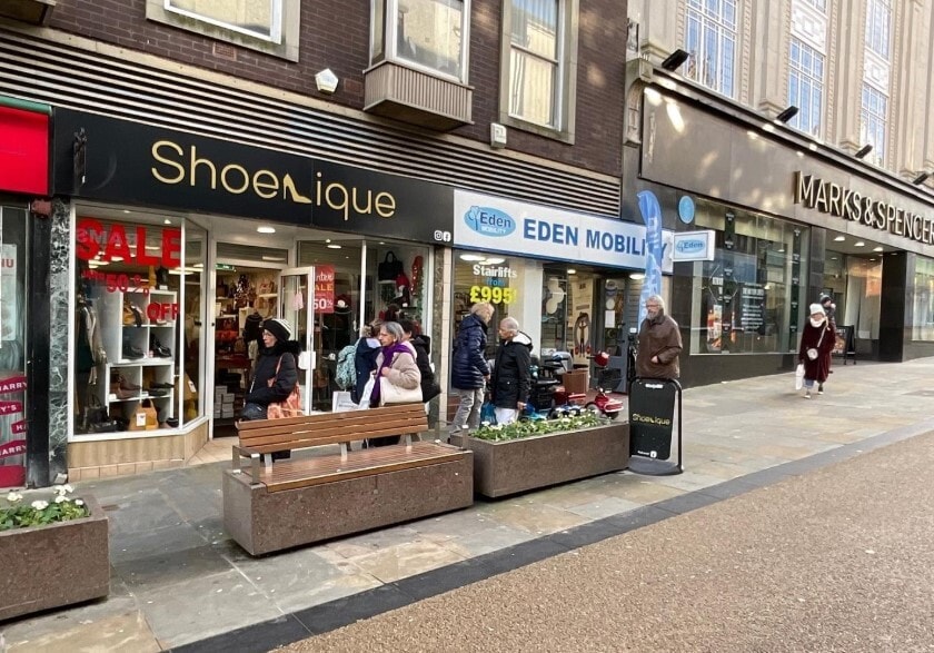 12 Newborough, Scarborough for lease - Building Photo - Image 2 of 2