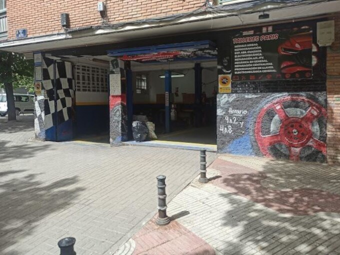 Multifamily in Alcorcón, Madrid for sale - Building Photo - Image 1 of 4