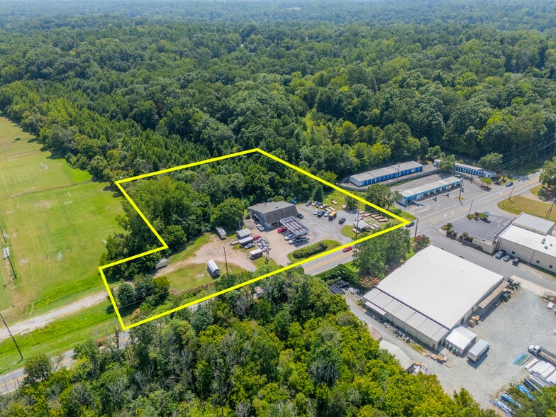494 Corban Ave SE, Concord, NC for sale - Building Photo - Image 2 of 4