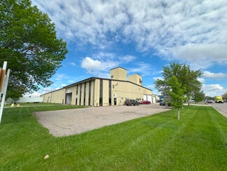 More details for 1402 N 40th St, Fargo, ND - Industrial for Lease