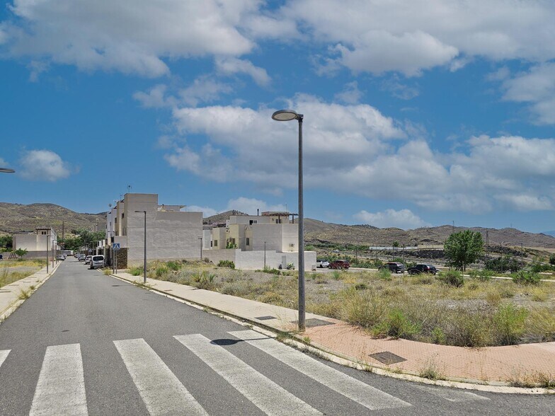 Calle Kurt Birkle, 1, Gérgal, Almería à vendre - Photo du bâtiment - Image 2 de 23