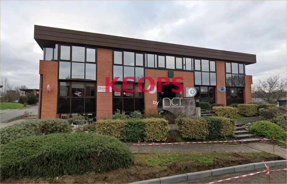 Office in Labège for lease - Building Photo - Image 1 of 5