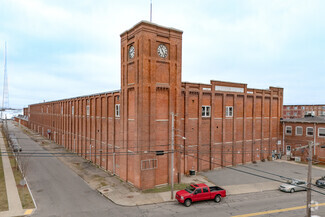 Plus de détails pour 84 Gifford St, New Bedford, MA - Industriel à louer