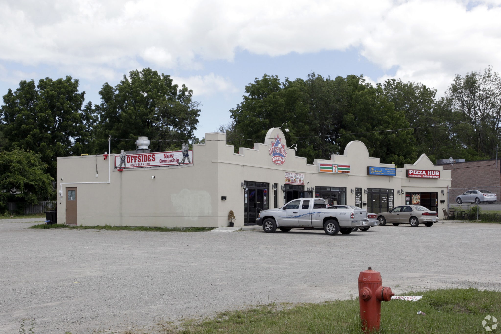 200 Simcoe Ave, Georgina, ON for sale Primary Photo- Image 1 of 1