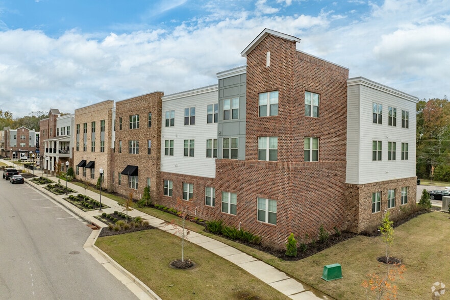 4815 Market Green Pl W, Lakeland, TN for sale - Primary Photo - Image 2 of 56