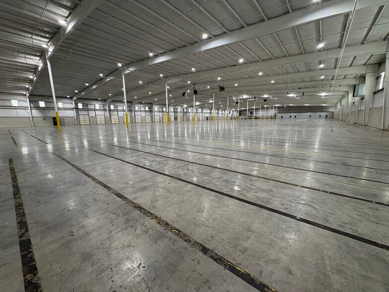 2145 Burton Branch Rd, Cookeville, TN à louer - Photo intérieure - Image 3 de 7