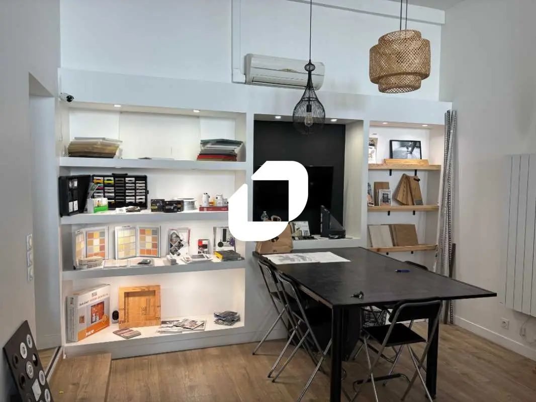 Bureau dans Bordeaux à louer Photo intérieure- Image 1 de 15