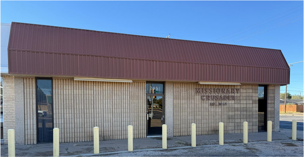 2451 34th St, Lubbock, TX for lease - Building Photo - Image 1 of 10