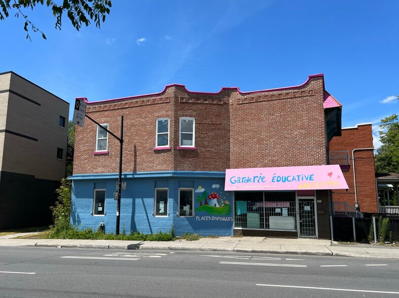 10704 St J.-J.-Gagnier, Montréal, QC à vendre - Photo principale - Image 1 de 1