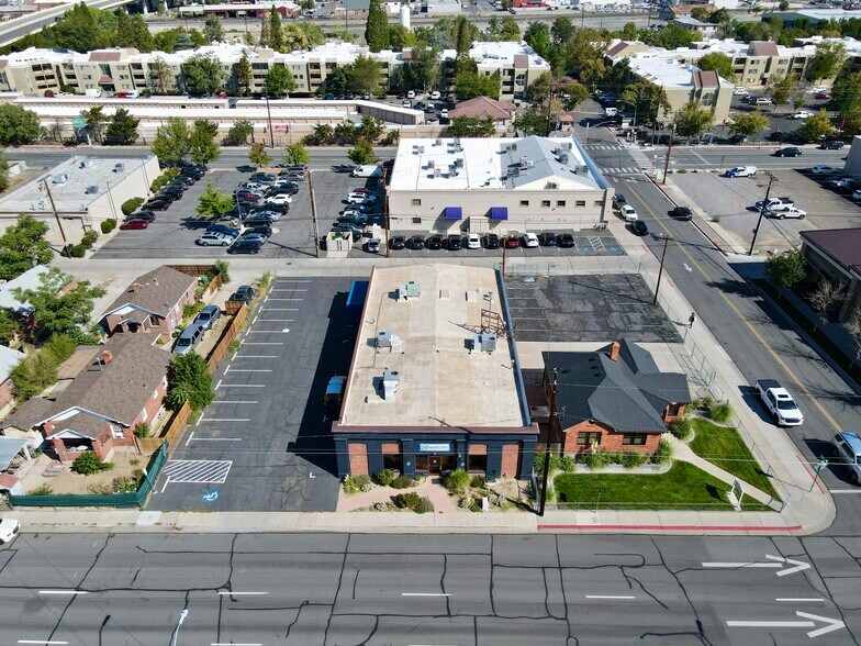 785 E 2nd St, Reno, NV à vendre - Photo du bâtiment - Image 3 de 4