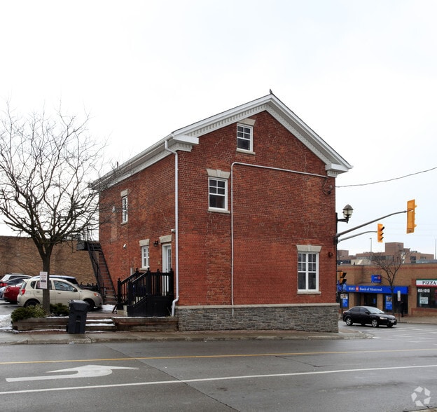 140 Main St N, Brampton, ON for lease - Building Photo - Image 2 of 2