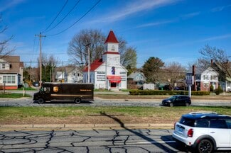 Plus de détails pour 99-103 Tillinghast Ave, Warwick, RI - Spécialité à vendre