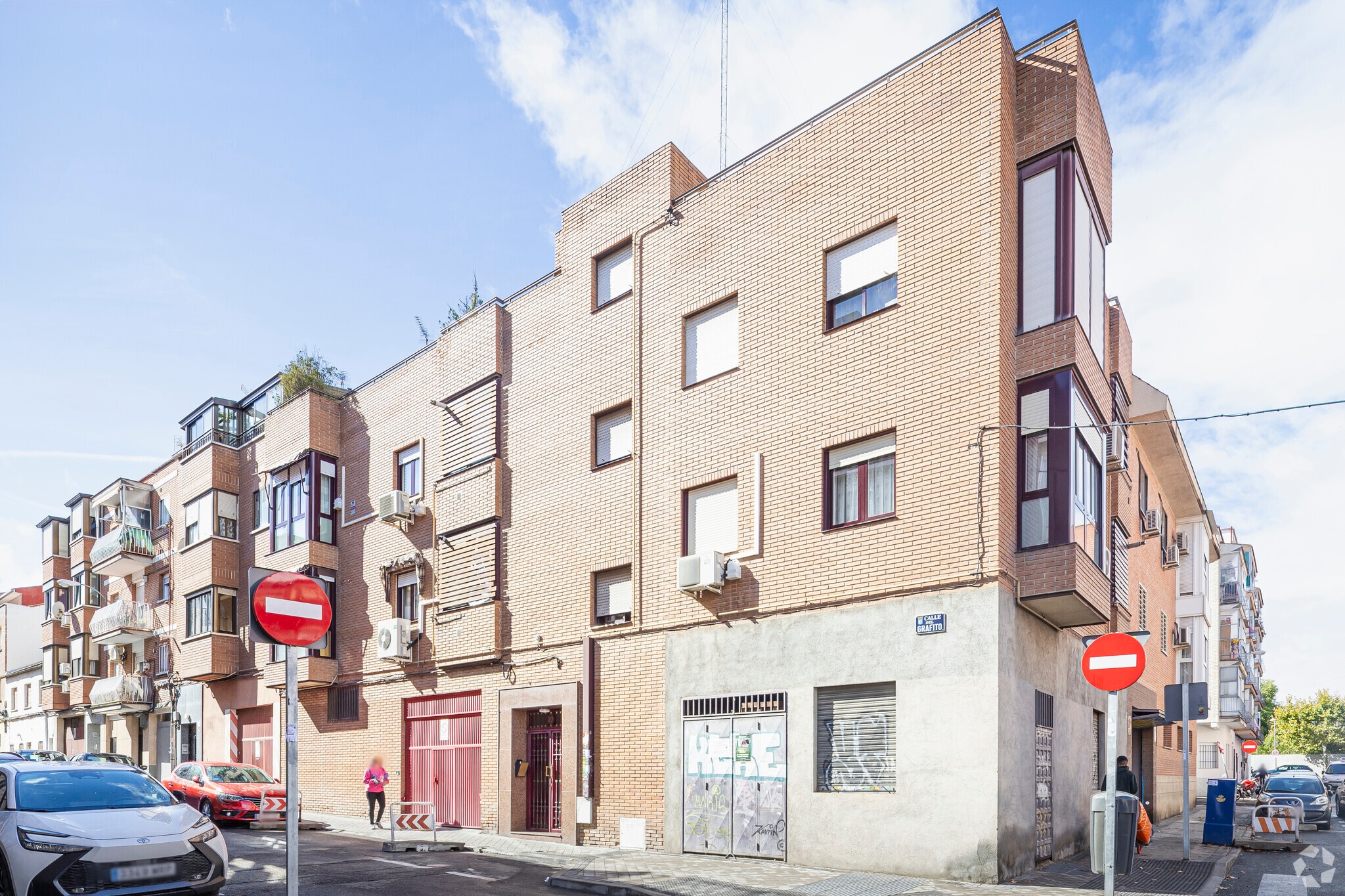 Calle del Grafito, 22, Madrid, Madrid for sale Primary Photo- Image 1 of 3