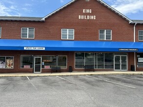 428 Solomons Island Rd N, Prince Frederick, MD for lease Interior Photo- Image 1 of 4