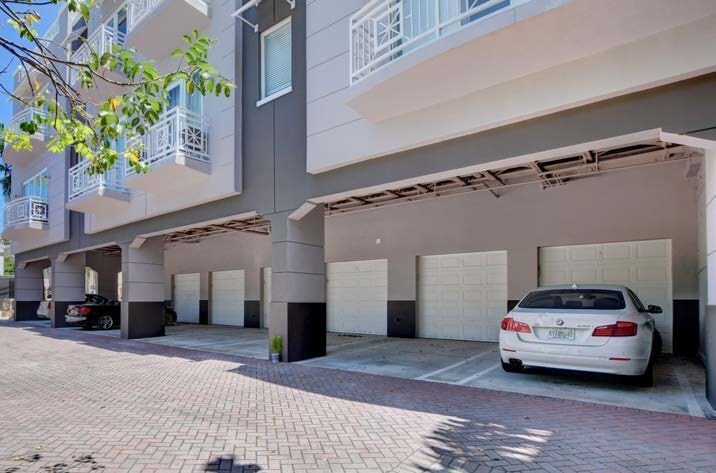 12 SE 1st Ave, Delray Beach, FL à vendre - Photo du bâtiment - Image 2 de 40