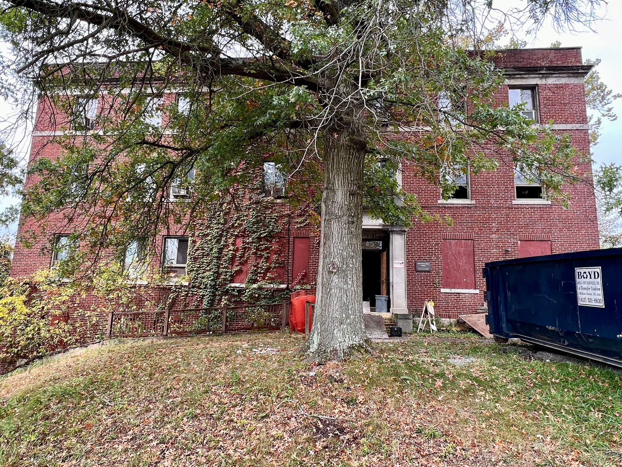 1850 West St, Homestead, PA à louer Photo du bâtiment- Image 1 de 6