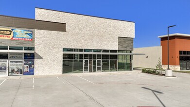 650 W Rankin Rd, Houston, TX for lease Building Photo- Image 2 of 19