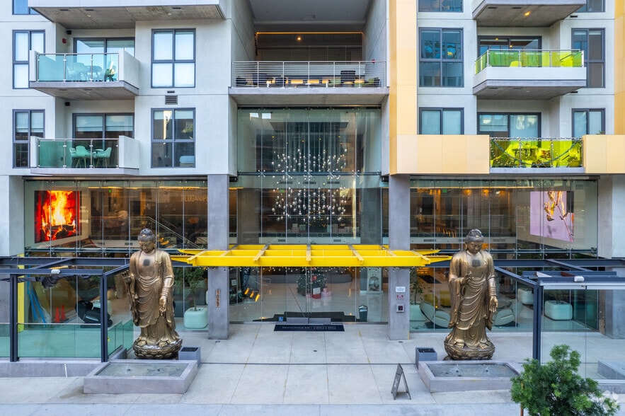 1027 Wilshire Blvd, Los Angeles, CA for lease - Building Photo - Image 2 of 18
