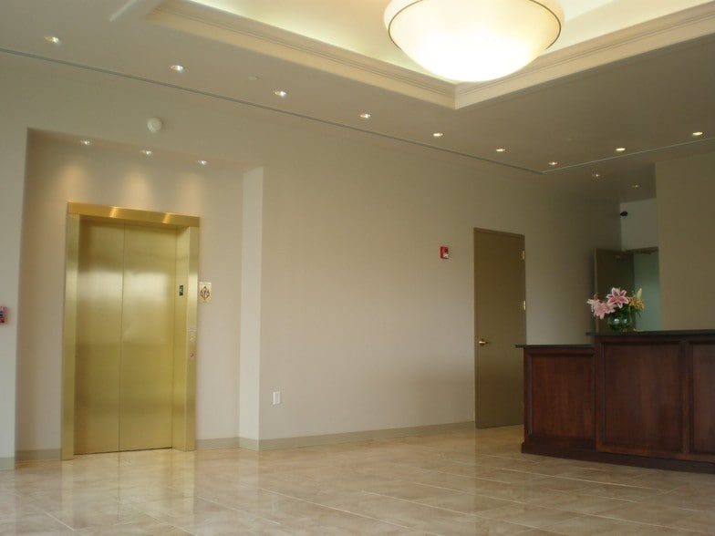 500 West St, Spindale, NC for lease - Building Photo - Image 3 of 6