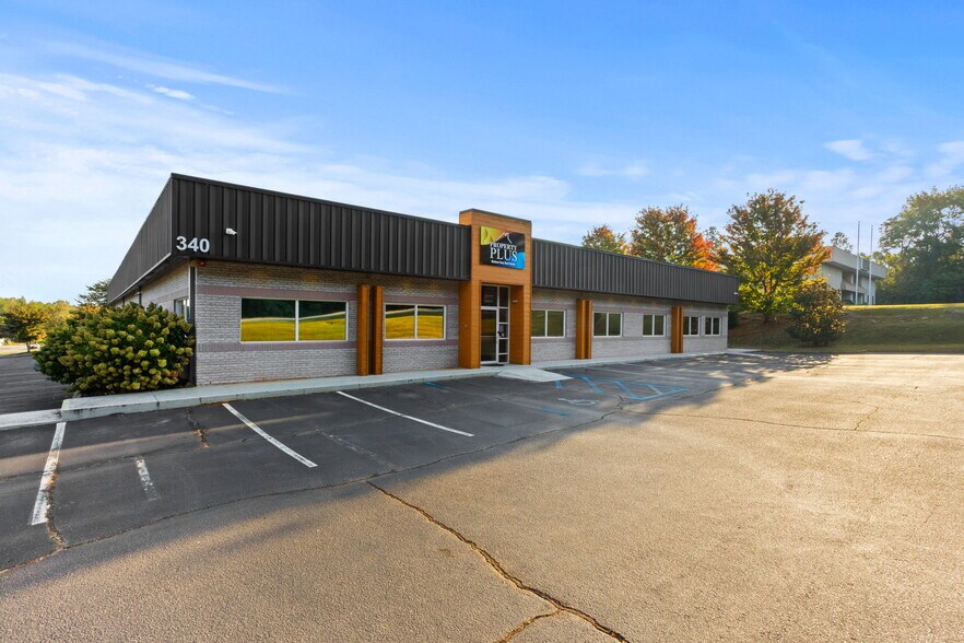 340 Interstate Blvd, Greenville, SC for sale - Building Photo - Image 1 of 41