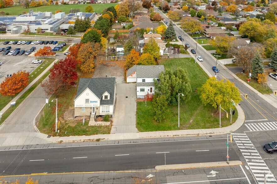 2791 E King St, Hamilton, ON à vendre - Photo principale - Image 1 de 1