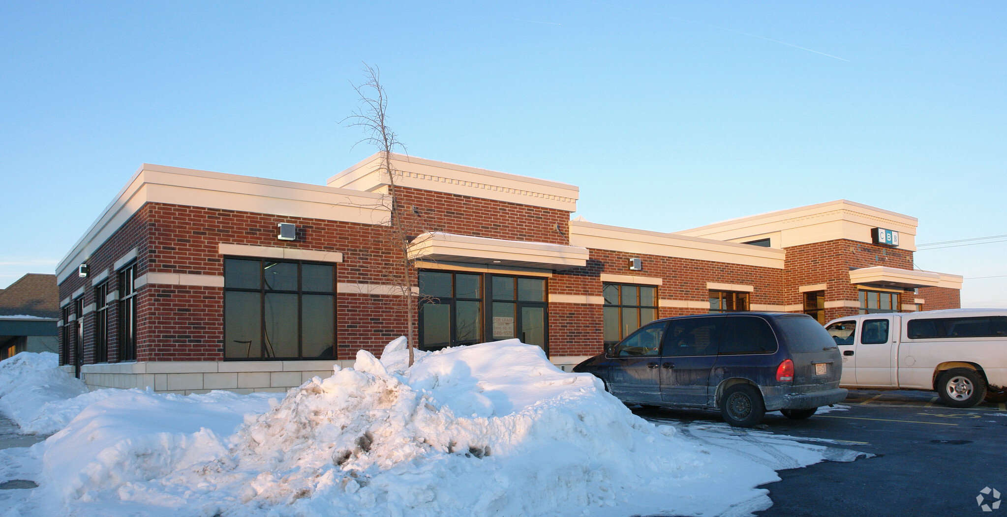 116-120 Vinburn Rd, De Forest, WI for lease Primary Photo- Image 1 of 2