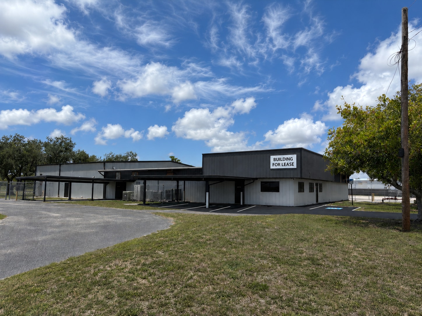 3007 29th Ave E, Bradenton, FL for lease Primary Photo- Image 1 of 8