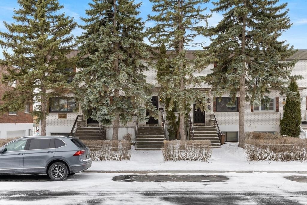 2530-2536 Rue Bourgoin, Saint-Laurent, QC à vendre Photo principale- Image 1 de 1