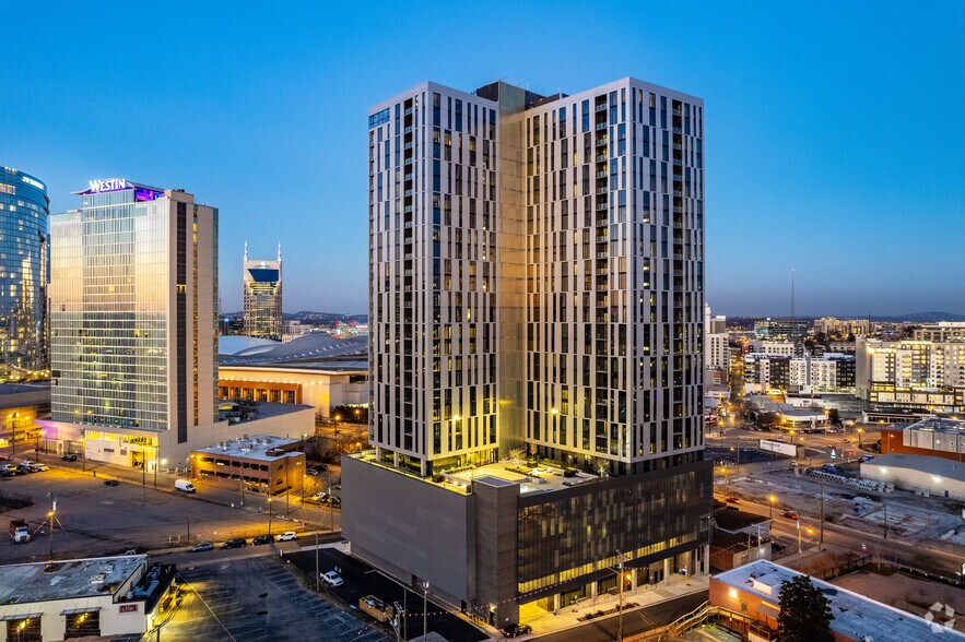 805 Lea Ave, Nashville, TN à louer - Photo du bâtiment - Image 2 de 52