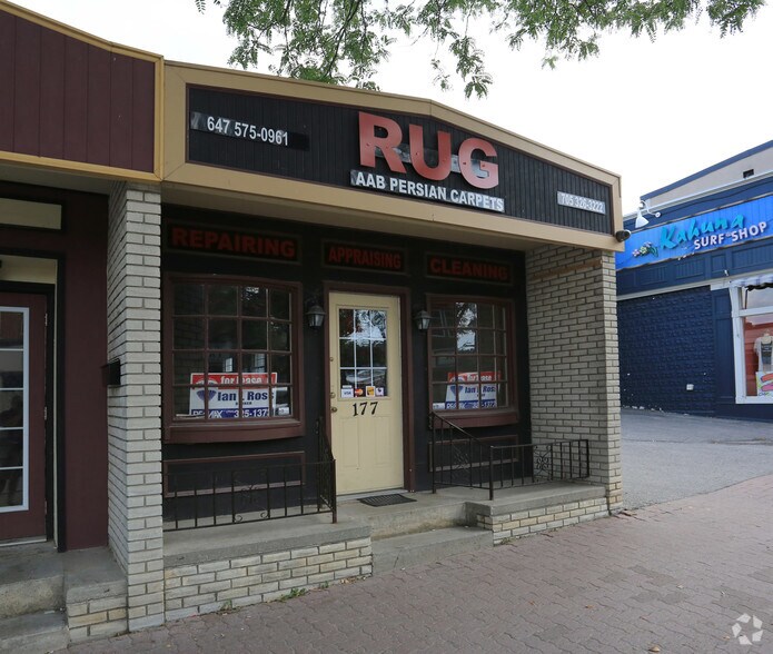 177 Mississaga St E, Orillia, ON à louer - Photo du bâtiment - Image 2 de 2