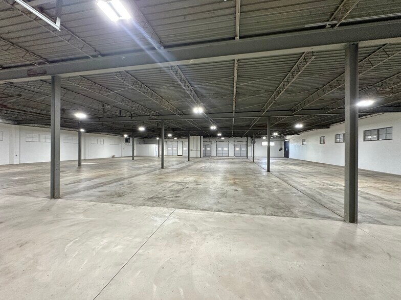 4600 N Cooper Ave, Oklahoma City, OK à louer - Photo intérieure - Image 2 de 9