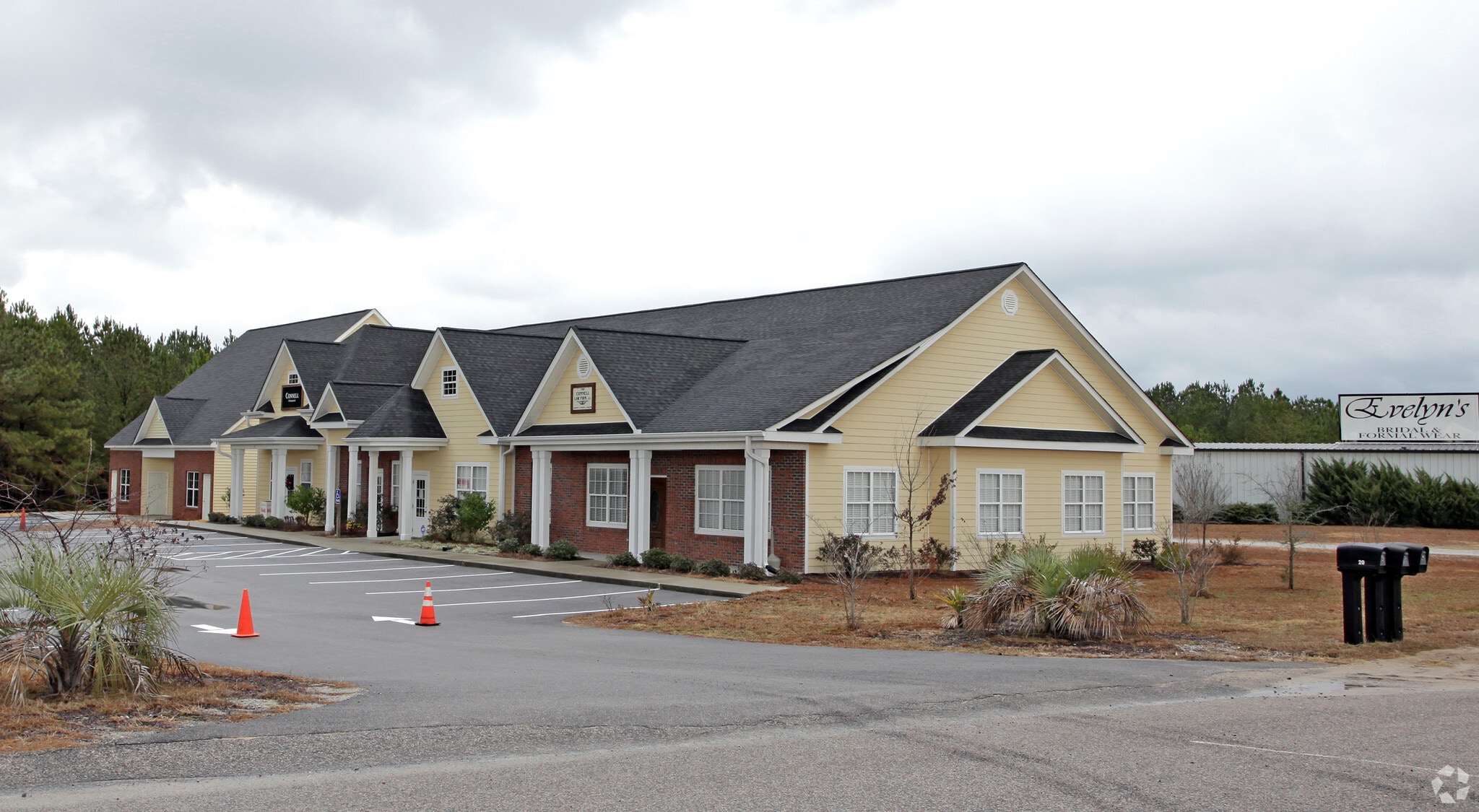 20 Townlee Ln, Lugoff, SC for lease Primary Photo- Image 1 of 12