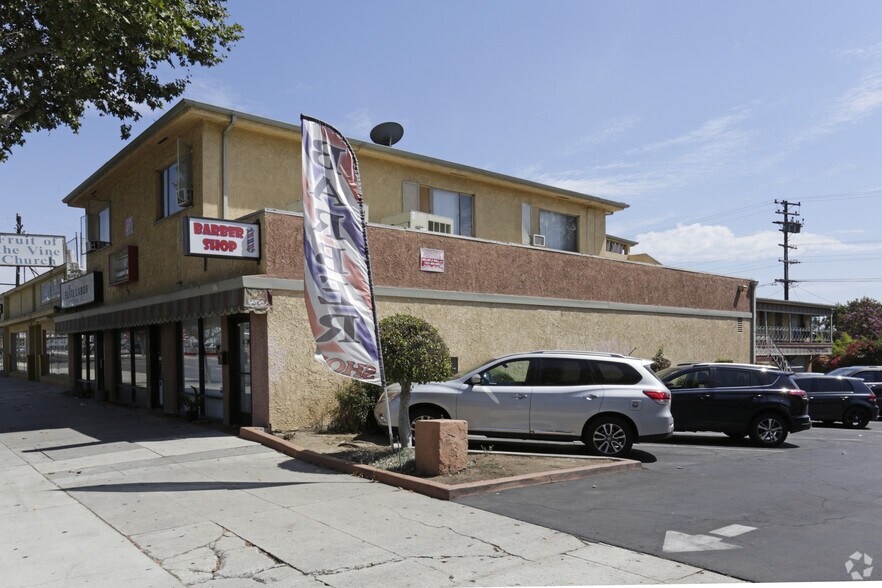 11202-11208 Whittier Blvd, Whittier, CA for sale - Building Photo - Image 2 of 6