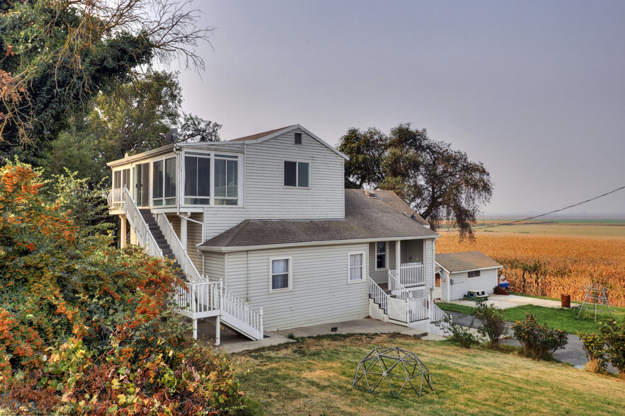 4433 Ryer Rd E, Walnut Grove, CA for sale - Primary Photo - Image 1 of 1