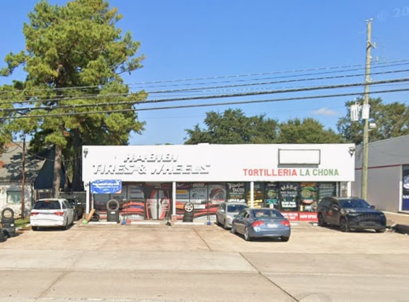 10826 Grant Rd, Houston, TX for lease Primary Photo- Image 1 of 3