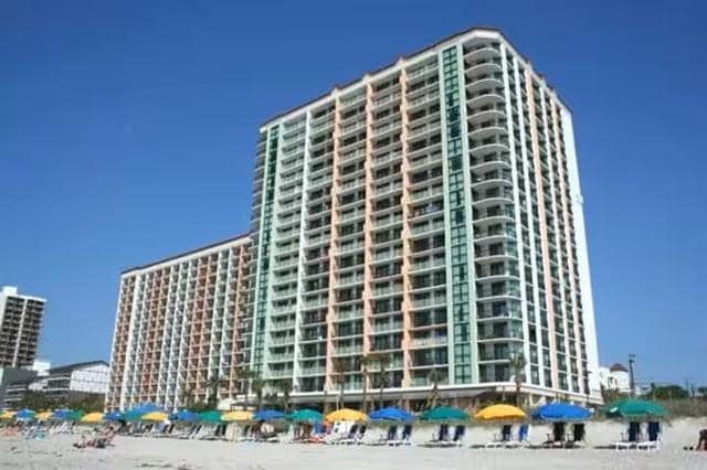 7100 N Ocean Blvd, Myrtle Beach, SC à vendre - Photo du bâtiment - Image 2 de 96