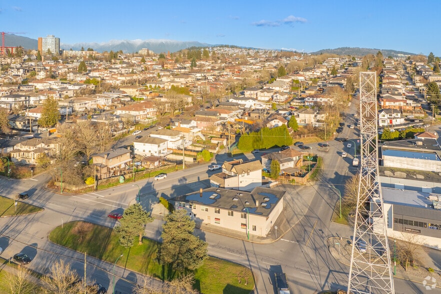 904 Boundary Rd, Burnaby, BC for lease - Aerial - Image 3 of 3