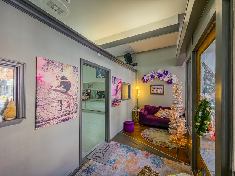 114 N Patterson, Valdosta, GA à vendre - Photo du bâtiment - Image 3 de 39