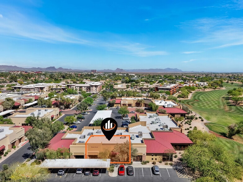 8155 E Indian Bend Rd, Scottsdale, AZ à vendre - Photo du bâtiment - Image 1 de 9