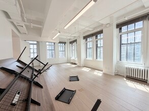 5 E 57th St, New York, NY for lease Interior Photo- Image 2 of 9