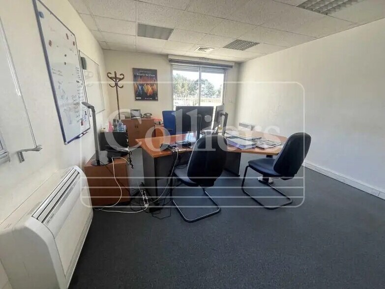 Bureau dans La Ciotat à louer - Photo intérieure - Image 3 de 4