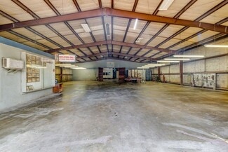 More details for 805 Elm St, Bastrop, LA - Industrial for Sale