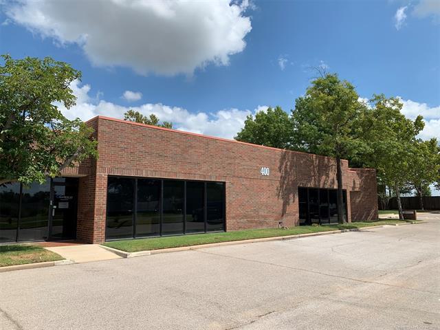 7100 N Classen Blvd, Oklahoma City, OK à vendre - Photo du bâtiment - Image 1 de 8