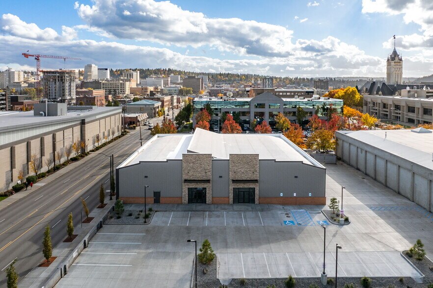 1023 N Monroe St, Spokane, WA à louer - Photo du bâtiment - Image 2 de 11