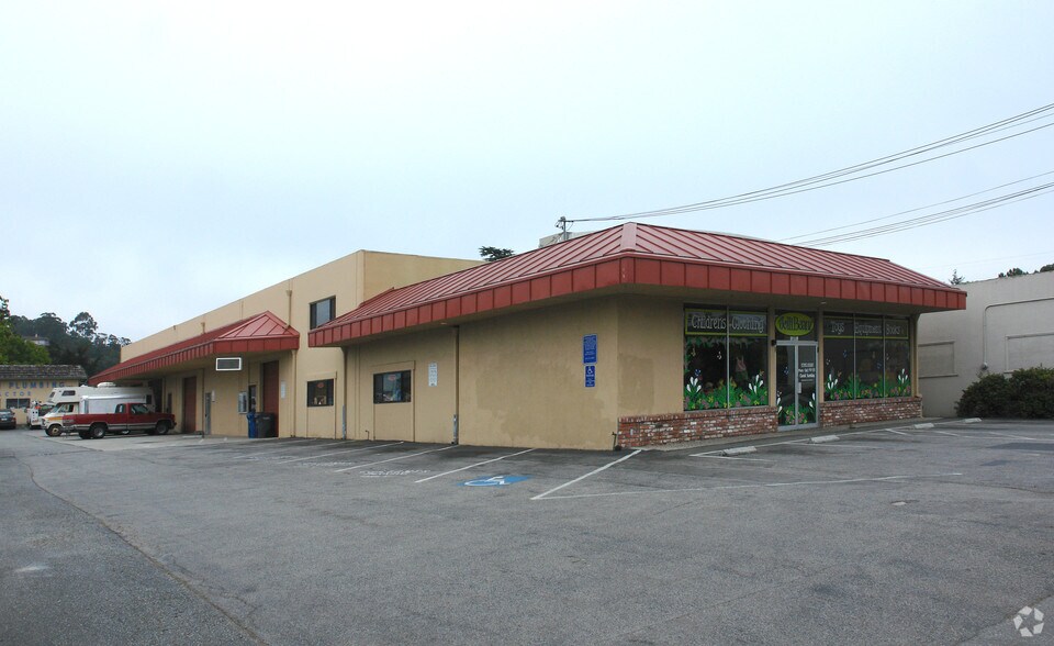 2555-2557 Soquel Dr, Santa Cruz, CA à vendre - Photo principale - Image 3 de 16
